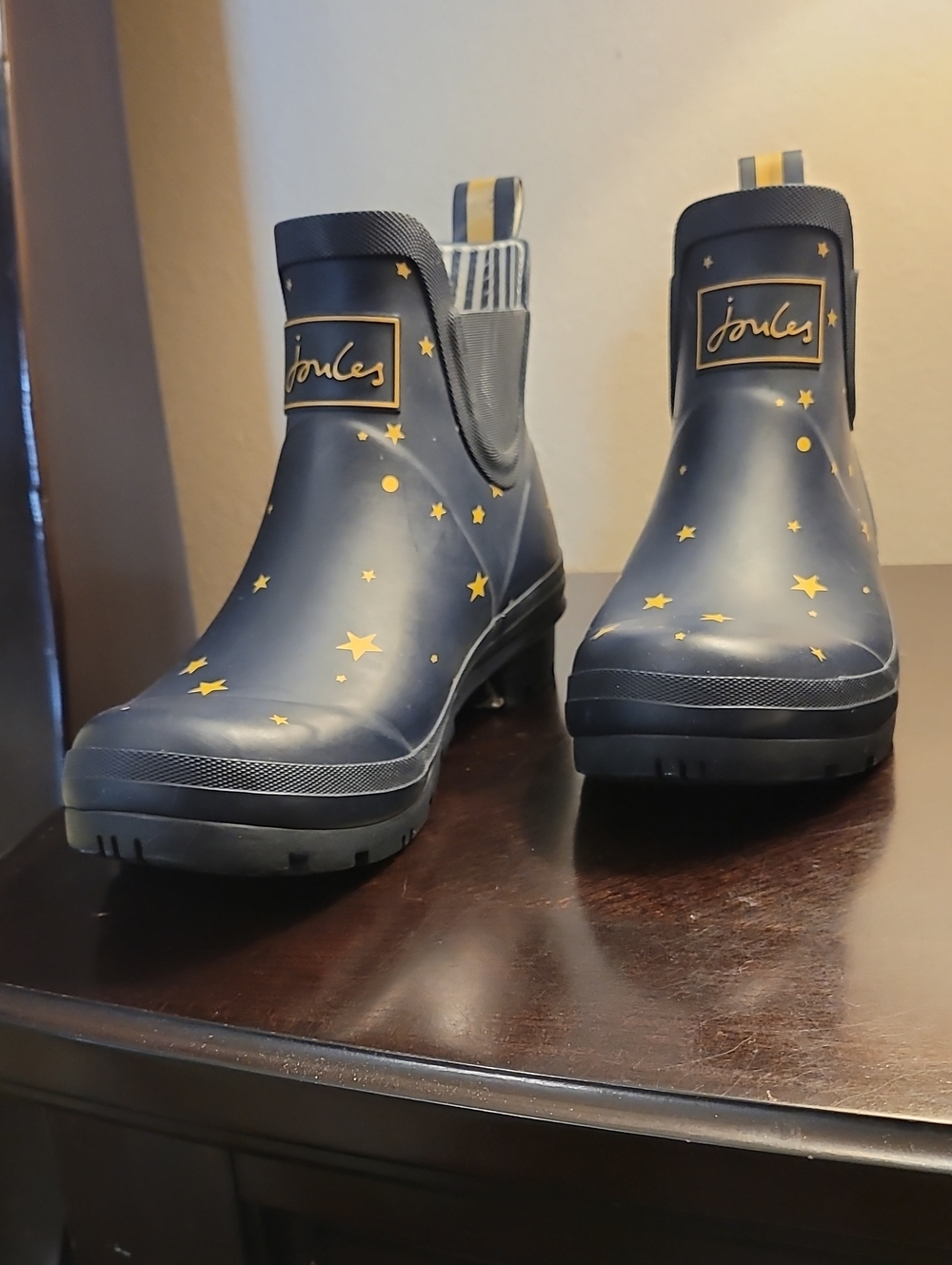 Joules Navy Chelsea Rain Boots with Gold Star Print